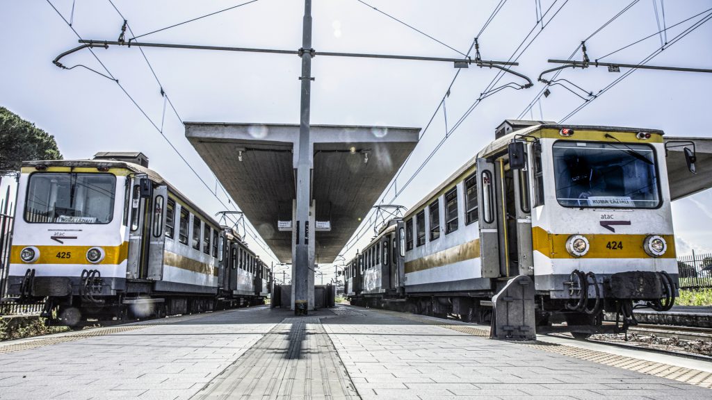 trenino giallo